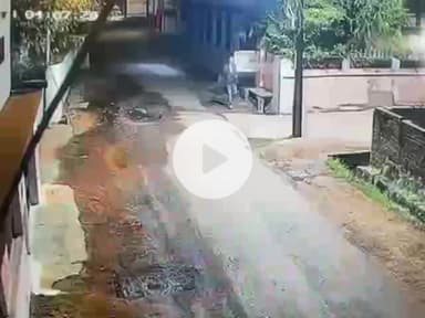 टीकमगढ़: टीकमगढ़ में रिटायर्ड शिक्षक और व्यवसायी के सूने मकानों में चोरी, सीसीटीवी फुटेज सामने आया