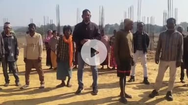 जगन्नाथपुर: केन्दपोसी में बन रहे डिग्री कॉलेज के निर्माण में स्थानीय मजदूरों को काम नहीं मिलने पर मजदूरों की हुई बैठक