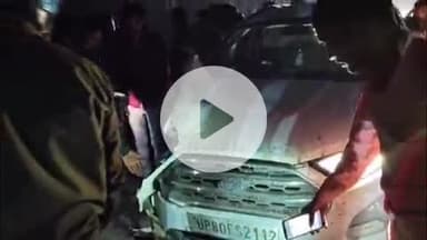 फतेहाबाद: फतेहाबाद बाह रोड पर नया पुरा के पास कार ने बाइक में मारी टक्कर, किशोर की मौत, चाचा गंभीर, चालक कार छोड़कर भागा