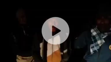 कोईलवर: गिधा मुसहर टोली से 15 लीटर देसी शराब बरामद, कारोबारी को किया गिरफ्तार