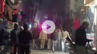 शाहबाद: सहायक पुलिस अधीक्षक आलोक राज नारायण ने पैदल मार्च किया, आक्रमणकारियों को अतिक्रमण हटाने के दिए निर्देश