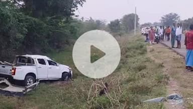 குன்னம்: குன்னம் அண்ணா நகர் பகுதியில் சாலையோர பள்ளத்தில் கார்  கவிழ்ந்து பெண் உயிரிழப்பு, 3 பேர் படுகாயம்