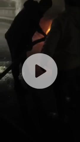 लाडपुरा: कोटा में चलती कार बनी आग का गोला, शॉर्ट सर्किट से आग लगने की प्राथमिक आशंका, आग बुझने तक कार कबाड़ हो चुकी थी