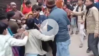 बेगूसराय: बेगूसराय में तेज रफ्तार ट्रैक्टर ने मासूम बच्चे को कुचला, लोगों ने चालक को पीटा