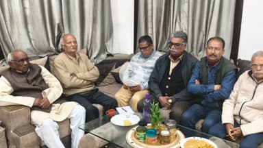 बलियापुर: बड़ादाहा गांव में मार्क्सवादी चिंतक स्वर्गीय एके राय के समर्थकों की हुई बैठक