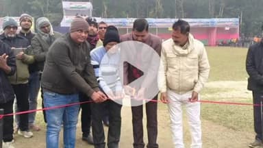 सुपौल: परसरमा के कोहली मैदान में महिला क्रिकेट मैच का आयोजन, जिला परिषद रजनीश सिंह ने फीता काटकर किया उद्घाटन