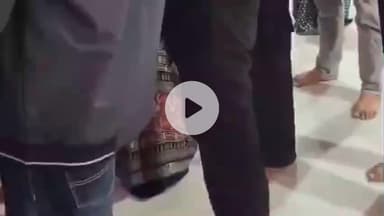 मंदसौर: पशुपतिनाथ मंदिर के कर्मचारियों का गर्भग्रह के पास जूते पहनकर घूमने का वीडियो वायरल, कार्रवाई की मांग