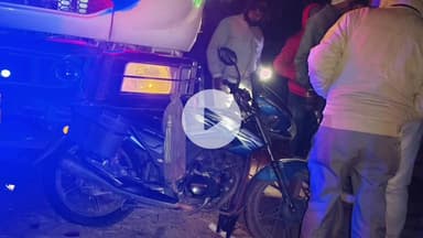 हज़ारीबाग: हूटपा के पास NH-522 पर भीषण सड़क हादसा, ट्रेलर से गिरा लोहा, तीन कारें और बाइक क्षतिग्रस्त