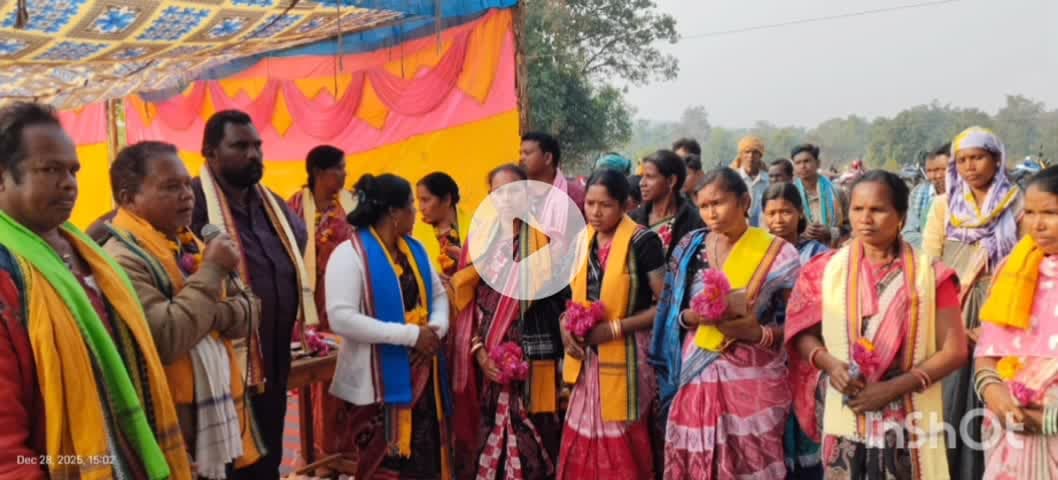 ସୋନପୁର: ଗିନ୍ଦିଲ୍ଲା ମାଲ ଠାରେ  ଆଦିବାସୀ କଲ୍ୟାଣ ସଂଘର ବୈଠକ