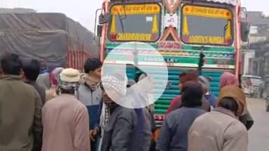 सिराथू: सैनी इलाके में हुए दो सड़क हादसों में एक बिजली कर्मचारी और एक हाई स्कूल की छात्रा बाल-बाल बचे