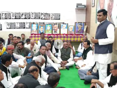 मंदसौर: कांग्रेस का 140वां स्थापना दिवस मनाया गया