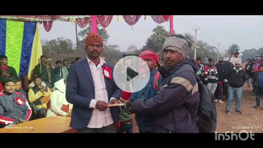 काठीकुंड: सालदाहा फुटबॉल टूर्नामेंट में हुडिंग ईपील जावाई टीम विजेता, रोमांचक फाइनल में रुनेर टीम को हराया