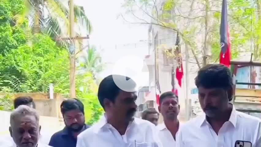 வண்டலூர்: ஊனமாஞ்சேரி பகுதியில் இலவச கண் மருத்துவ முகாமினை மாவட்ட ஊராட்சி குழு உறுப்பினர் கஜா என்கிற கஜேந்திரன் துவங்கி வைத்தார்