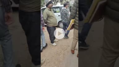 आगरा : बाह के कस्बा जरार में अज्ञात वाहन ने बाइक को मारी टक्कर, तीन घायल, आगरा रेफर#जरार #बाह #आगरा