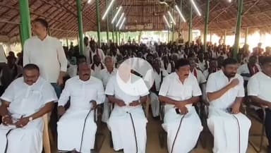 சேரன்மகாதேவி: சேரன்மகாதேவி முன்னாள் சபாநாயகர் இல்லத்தில் திமுகவில் இணைந்த அதிமுகவினர் 1000 பேர்.