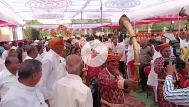 दर्यापूर: नगर परिषद प्रांगणात नगराध्यक्ष पदाचा भव्य पदग्रहण सोहळा संपन्न;सौ.मंदाकिनी सुधाकरराव भारसाकळे यांनी स्वीकारला पदभार