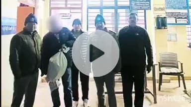 लमगड़ा: पुलिस ने दोघड़िया तिराहे के पास शराब की अवैध तस्करी कर रहे एक व्यक्ति को किया गिरफ्तार, 56 पाउच अवैध देसी शराब बरामद