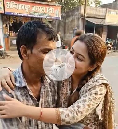 अपने शहर में गर्लफ्रेंड बनाओ? क्योंकि आपके शहर की 10 हजार लड़कियां इस ऐप पर एक्टिव हैं?

फेसबुक पर वायरल RILU ऐप का जाल,