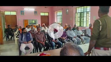 देलवाड़ा: अपराध मुक्त देलवाड़ा की ओर कदम: पुलिस ने चौपाल लगाकर ग्रामीणों को जागरूक किया