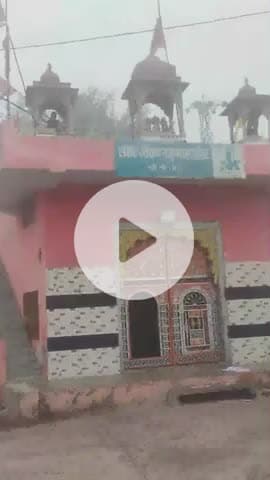 दुनी में आज कश्मीर जैसा मौसम दुनी बना कश्मीर अत्यधिक ढूंढ के कारण बच्चे हो रहे परेशान वाहन चलाने में आ रही अत्यधिक परेशा