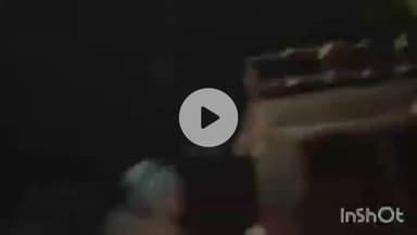 डंडा: भिखही बाजार में अनियंत्रित टेम्पो खाई में गिरा, बड़ा हादसा टला