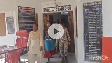 नरहरपुर: नरहरपुर पुलिस ने हथौड़ा डंडे से पीट-पीट कर जान से मारने वाले 5 आरोपियों को किया गिरफ्तार