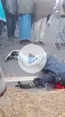 Rohtas jila pargana Danwar per bada accident hua hai vah do ladke a rahe the bike se kachhua ke donon Ke donon Mar Gaye