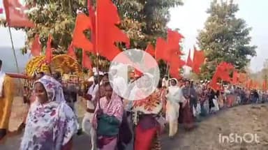 सुरगाणा: भेटी लागे जीवा ! भगव्या पताका खांद्यावर घेऊन मुखी हरिनामाचा गजर करीत दिंड्या निघाल्या श्री क्षेत्र त्र्यंबकेश्वर कडे