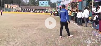 বাগনান ১: বাগনান পানিত্রাস হাই স্কুল মাঠে  নবারুণ সংঘ তরফ থেকে নক আউট ক্রিকেট টুর্নামেন্টের আয়োজন