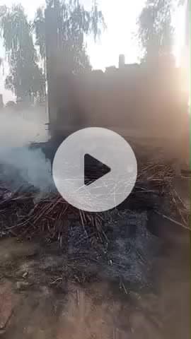 अकबरपुर :  पठान पुरवा असेनी     ठंड में तापने के लिए जलाई थी आग  बच्ची से झोपड़ी जल गई 🔥#aseni #pathanpurwa #aag #br #