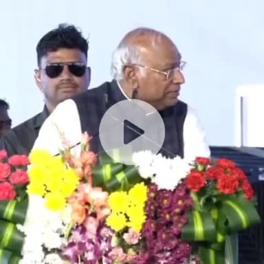 ಯಡ್ರಾಮಿ: ಗುಡಿಗೆ ಹೋಗಿ ಗಂಟೆ ಬಾರಿಸಿದ್ರೆ ದೇವರು ಪ್ರಸನ್ನ ಆಗ್ತಾನ? ಸೋಮನಾಥ ದೇಗುಲಕ್ಕೆ ಮೋದಿ ಭೇಟಿಗೆ ನಗರದಲ್ಲಿ ಖರ್ಗೆ ಆಕ್ರೋಶ