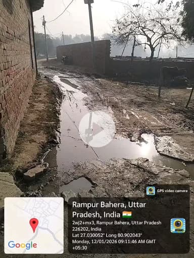 रामपुर बेहड़ा तहसील बख्शी का तालाब  लखनऊ 2 साल ऐसे ही रोड की हालत है 10 बार से प्रार्थना पत्र दे चुके #dmlucknow