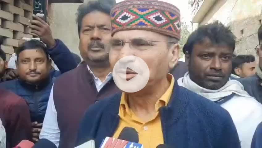 নবগ্রাম: নবগ্রামে নিহত শিশু কন্যার বাড়িতে এসে বিস্ফোরক অভিযোগ করেন কংগ্রেস নেতা  অধীর রঞ্জন চৌধুরী