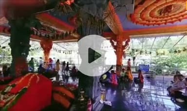 రేగోడు: చాక రిమెట్ల ఆంజనేయ స్వామి ఆలయంలో ప్రత్యేక అలంకరణ