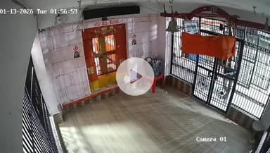 ಸಿರವಾರ: ಲಕ್ಕಂದಿನ್ನಿ ಗ್ರಾಮದಲ್ಲಿ ಕಬ್ಬಿಣದ ಬಾಗಿಲು ಮುರಿದು ಕಾಣಿಕೆ ಪೆಟ್ಟಿಗೆ ದೋಚಿದ ಕಳ್ಳರು