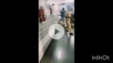 വൈക്കം: വൈക്കം താലൂക്ക് ആശുപത്രിയിൽ രോഗികളും കൂട്ടുപിടിപ്പുകാരും ഏറ്റുമുട്ടി