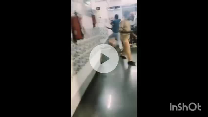 വൈക്കം: വൈക്കം താലൂക്ക് ആശുപത്രിയിൽ രോഗികളും കൂട്ടുപിടിപ്പുകാരും ഏറ്റുമുട്ടി