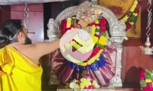 రేగోడు: ఘనంగా ఏడుపాయల వన దుర్గ మాత పూజలు