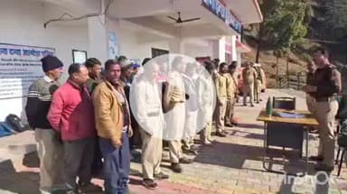 भनोली: थानाध्यक्ष दन्या ने ग्राम प्रहरियों की बैठक में दिए आवश्यक निर्देश, संदिग्ध घटनाओं की सूचना तुरंत थाने में देने को कहा