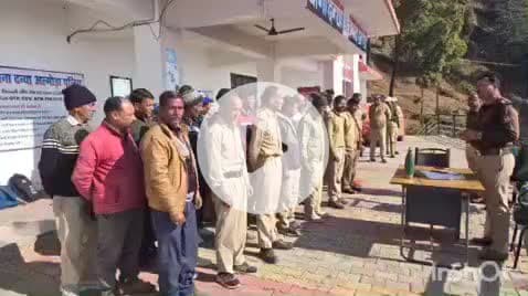 भनोली: थानाध्यक्ष दन्या ने ग्राम प्रहरियों की बैठक में दिए आवश्यक निर्देश, संदिग्ध घटनाओं की सूचना तुरंत थाने में देने को कहा