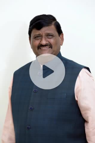 માળીયા: ગુજરાત સરકારના શ્રમ કૌશલ્ય વિકાસ અને રોજગાર વિભાગના મંત્રી કાંતિભાઈ અમૃતિયા નું આજે માળીયા ની જી.કે.હોટલ ખાતે રોકાણ