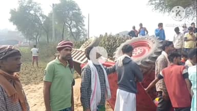 बसंतराय: गोपीचक एवं कैथिया मोड के पास बालू लोड ट्रैक्टर पलटा, चालक बाल-बाल बचा