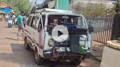 ಕುಮಟಾ: ಕುಮಟಾದಲ್ಲಿ ಶಾಲಾ ಮಕ್ಕಳನ್ನು ಸಾಗಿಸುತ್ತಿದ್ದ ಓಮ್ನಿ ಕಾರು ಅಪಘಾತವಾಗಿ ಐವರು ಗಾಯ