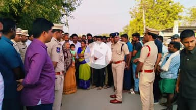 చింతలపాలెం: చట్టాన్ని చేతుల్లోకి తీసుకుంటే కటకటాలు తప్పవు: తమ్మారంలో ఎస్పీ నరసింహ