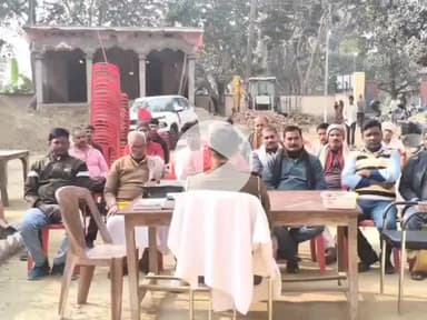 डुमरी कटसरी: सरस्वती पूजा को लेकर श्यामपुर भटहां थाना में शांति समिति की बैठक, लाइसेंस लेना अनिवार्य