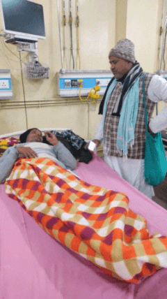 बहुत अथक प्रयास के बाद समाज के प्रबुद्ध, प्रतिष्ठित , सामाजिक और राजनीतिक व्यक्ति श्री धनुलाल सिंह ग्राम शिवगंज टोला ( मनुडीहरी) जगदीशपुर को आईजीआईएमएस पटना में भर्ती करवाया ।
बेहतर इलाज हो इसके अस्पताल प्रबंधक से बात किया ।