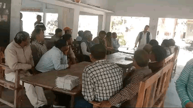 शिक्षक एम एल सी प्रत्याशी वाराणसी खण्ड निर्वाचन क्षेत्र संजय राय प्रियदर्शी द्वारा शिक्षक साथियों से संपर्क व संवाद मिर्जापुर