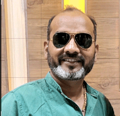 जो ग़लत है उसका विरोध खुलकर कीजिए,
दुनियाँ आपको बाग़ी कह सकती है गुलाम नहीं -करणी सेना