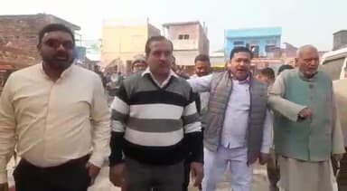 फैज़ाबाद: अयोध्या कोतवाली में व्यापारियों ने स्वामी प्रसाद मौर्य के खिलाफ मुकदमा दर्ज करने की दी तहरीर