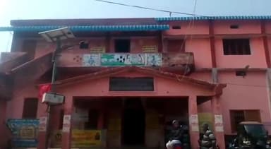 डुमरांव: पूर्व पार्षद द्वारा EO पर लगाए गए विकास के नाम करोड़ों की राशि के गबन के आरोप पर DM ने गठित की जांच टीम